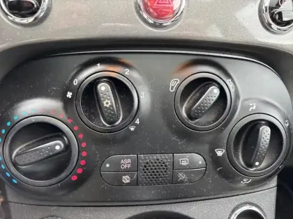 Photo 21 Fiat 500  1.0 70 ch Hybride BSG S/S Dolcevita