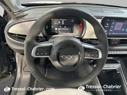 Photo 11 Fiat 600  1.2 Hybrid 100ch DCT6 La Prima