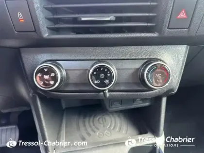 Photo 12 Opel Frontera  1.2 Turbo Hybrid 145 ch e-DCT6 Edition