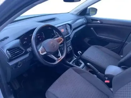 Photo 9 Volkswagen T-cross 1.0 TSI 110 Start/Stop BVM6 Life Tech