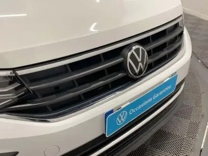 Photo 7 Volkswagen Tiguan 2.0 TDI 150ch DSG7 Life Plus