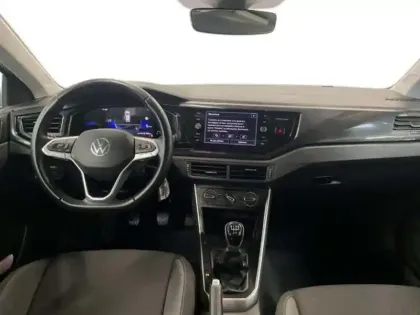 Photo 8 Volkswagen Polo 1.0 TSI 95 S&S BVM5 VW Edition