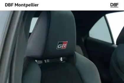 Photo 9 Toyota Yaris HYBRIDE 116h 2WD GR SPORT