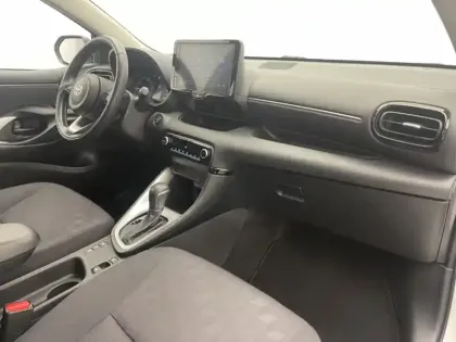 Photo 14 Toyota Yaris Hybride 116h Dynamic