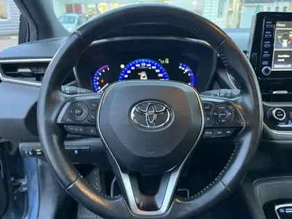 Photo 10 Toyota Corolla Hybrid Design 1.8 122 ch