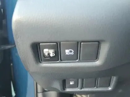 Photo 23 Toyota C-HR 1.8 Hybride 122 Dynamic