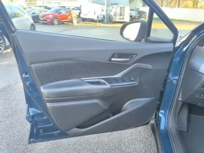 Photo 16 Toyota C-HR 1.8 Hybride 122 Dynamic