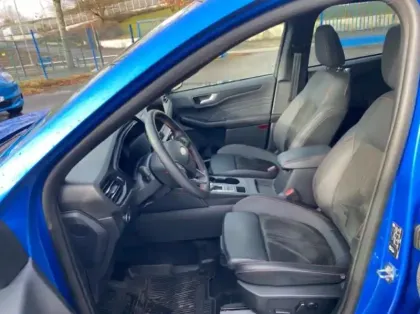 Photo 23 Ford Kuga 2.5 Duratec 180ch Hybrid FlexiFuel ST-Line X Powershift