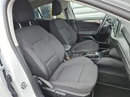 Photo 44 Ford Focus Gén. IV Ph2 Titanium X Business 5