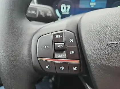 Photo 38 Ford Focus Gén. IV Ph2 Titanium X Business 5