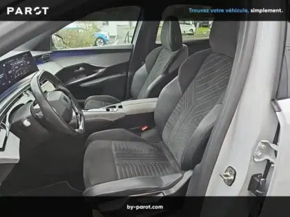 Photo 9 Peugeot 3008 Electrique 210ch Batterie 73 kWh GT