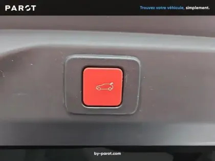 Photo 16 Peugeot 3008 Electrique 210ch Batterie 73 kWh GT