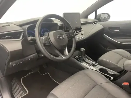 Photo 17 Toyota Corolla Hybride 140h Design