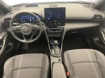 Photo 10 Toyota Yaris Hybride 1.5 HYBRID 130H PREMIERE