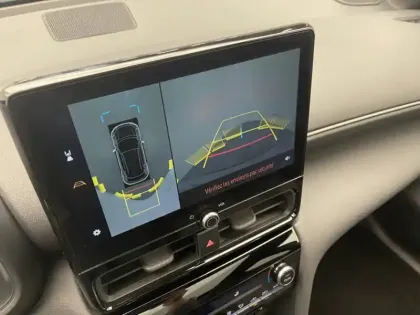 Photo 25 Toyota Yaris Hybride 1.5 HYBRID 130H PREMIERE