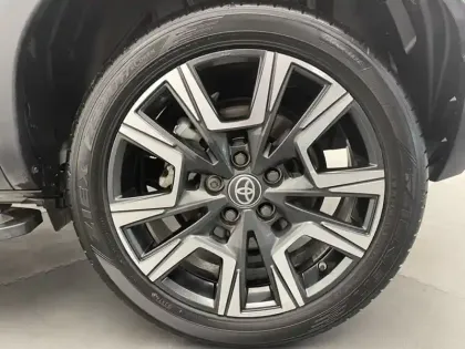 Photo 8 Toyota Yaris Hybride 1.5 HYBRID 130H PREMIERE