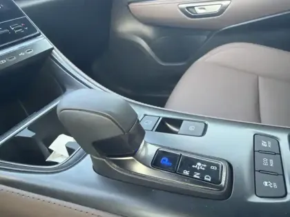 Photo 16 Lexus Lbx 1.5 136H Elegant PACK