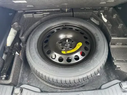 Photo 23 Ford Kuga 2.5 Duratec 180ch Hybrid FlexiFuel Titanium Business Powershift