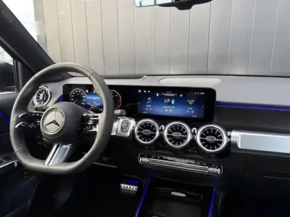 Photo 18 Mercedes GLB 200 d AMG Line