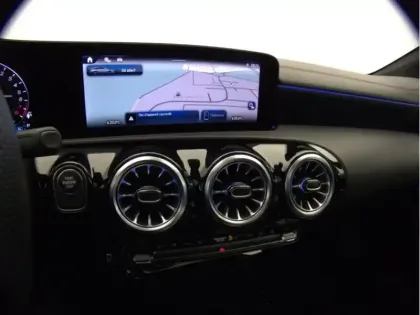 Photo 17 Mercedes CLA 250 e Hybrid EQ AMG Line