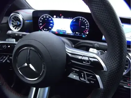 Photo 16 Mercedes CLA 250 e Hybrid EQ AMG Line