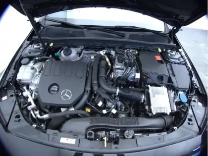 Photo 22 Mercedes CLA 250 e Hybrid EQ AMG Line