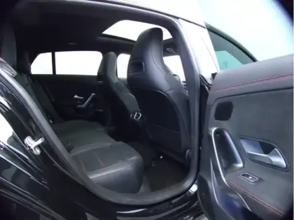 Photo 20 Mercedes CLA 250 e Hybrid EQ AMG Line