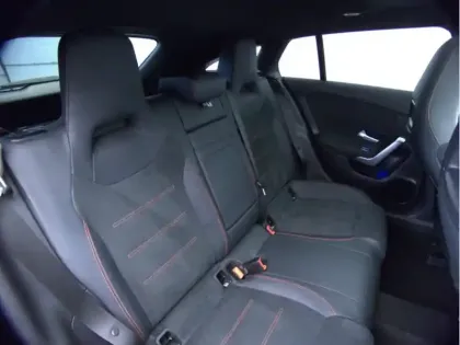 Photo 8 Mercedes CLA 250 e Hybrid EQ AMG Line