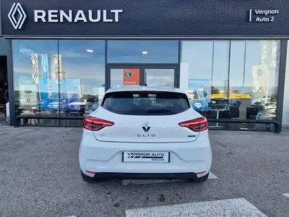 Photo 26 Renault Clio V Limited E-Tech hybride 145