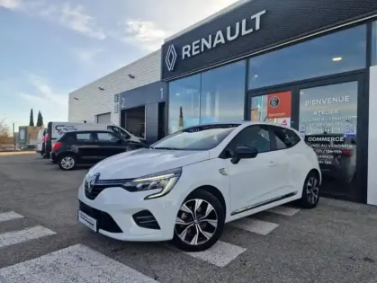 Photo 17 Renault Clio V Limited E-Tech hybride 145