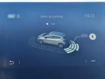 Photo 8 Renault Clio V Limited E-Tech hybride 145