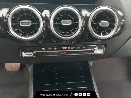 Photo 24 Mercedes Classe B 180 Business Line Edition