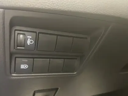 Photo 15 Toyota Yaris Hybride 116h Design