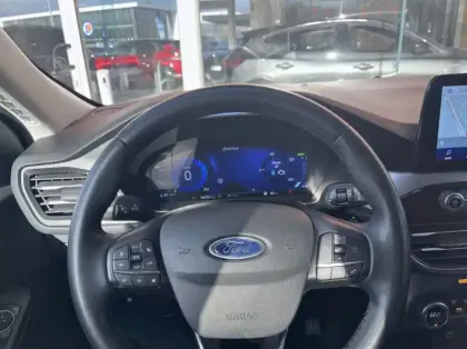 Photo 6 Ford Kuga 2.5 Duratec 190ch FHEV E85 Titanium BVA