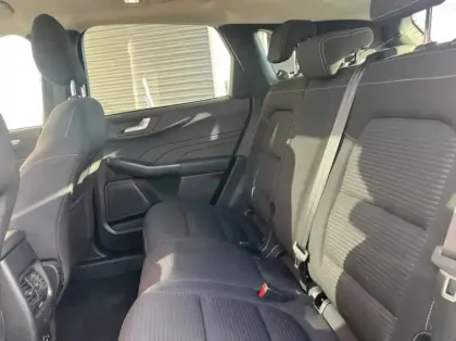 Photo 8 Ford Kuga 2.5 Duratec 190ch FHEV E85 Titanium BVA