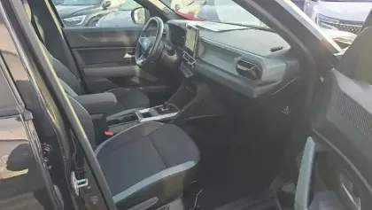 Photo 11 Dacia Duster Hybrid 140 Extreme 5p