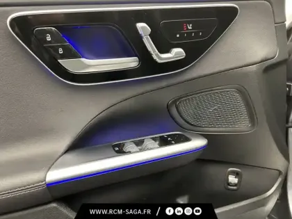 Photo 11 Mercedes Classe C Berline 200 d AMG Line