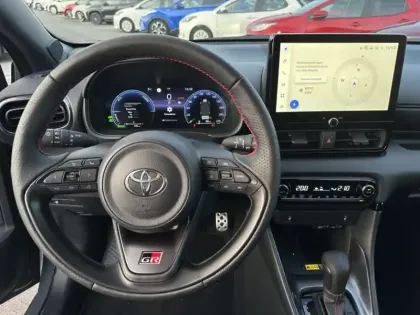 Photo 20 Toyota Yaris Hybride 130h GR SPORT HATCHBACK 5P