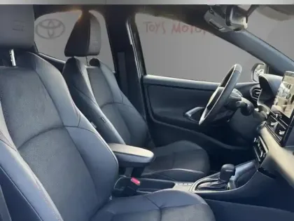 Photo 41 Toyota Yaris Hybride 130h GR SPORT HATCHBACK 5P