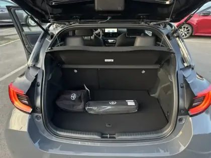 Photo 9 Toyota Yaris Hybride 130h GR SPORT HATCHBACK 5P