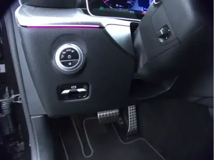 Photo 13 Mercedes Classe C Berline 220 d AMG Line