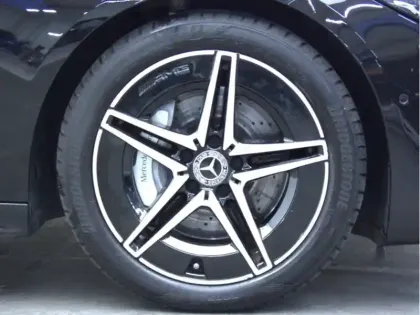 Photo 10 Mercedes Classe C Berline 220 d AMG Line