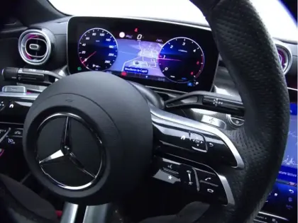 Photo 16 Mercedes Classe C Berline 220 d AMG Line