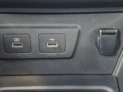 Photo 9 Dacia Duster II Prestige Blue dCi 115 4x2