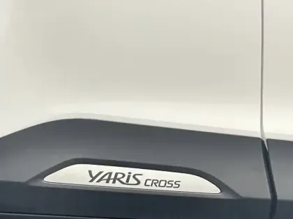 Photo 22 Toyota Yaris Hybride 1.5 130H DESIGN PACK CARGO