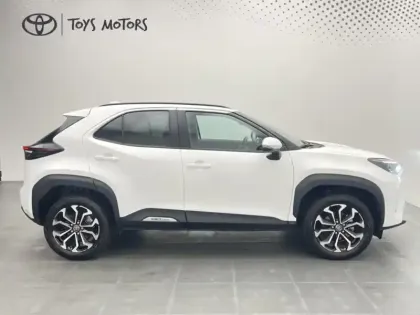 Photo 5 Toyota Yaris Hybride 1.5 130H DESIGN PACK CARGO