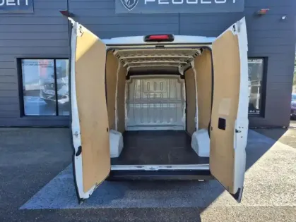 Photo 17 Peugeot Boxer II BlueHDi 140 S&S ASPHALT 333 L2H2