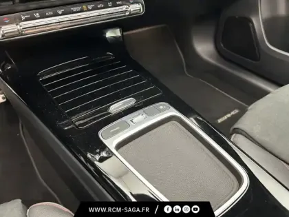 Photo 14 Mercedes Classe A 200 d AMG Line