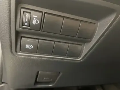 Photo 12 Toyota Yaris Hybride 1.5 116H DYNAMIC