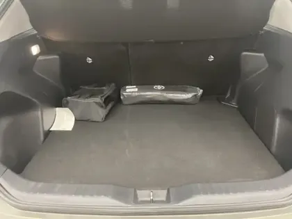 Photo 9 Toyota Yaris Hybride 1.5 116H DYNAMIC